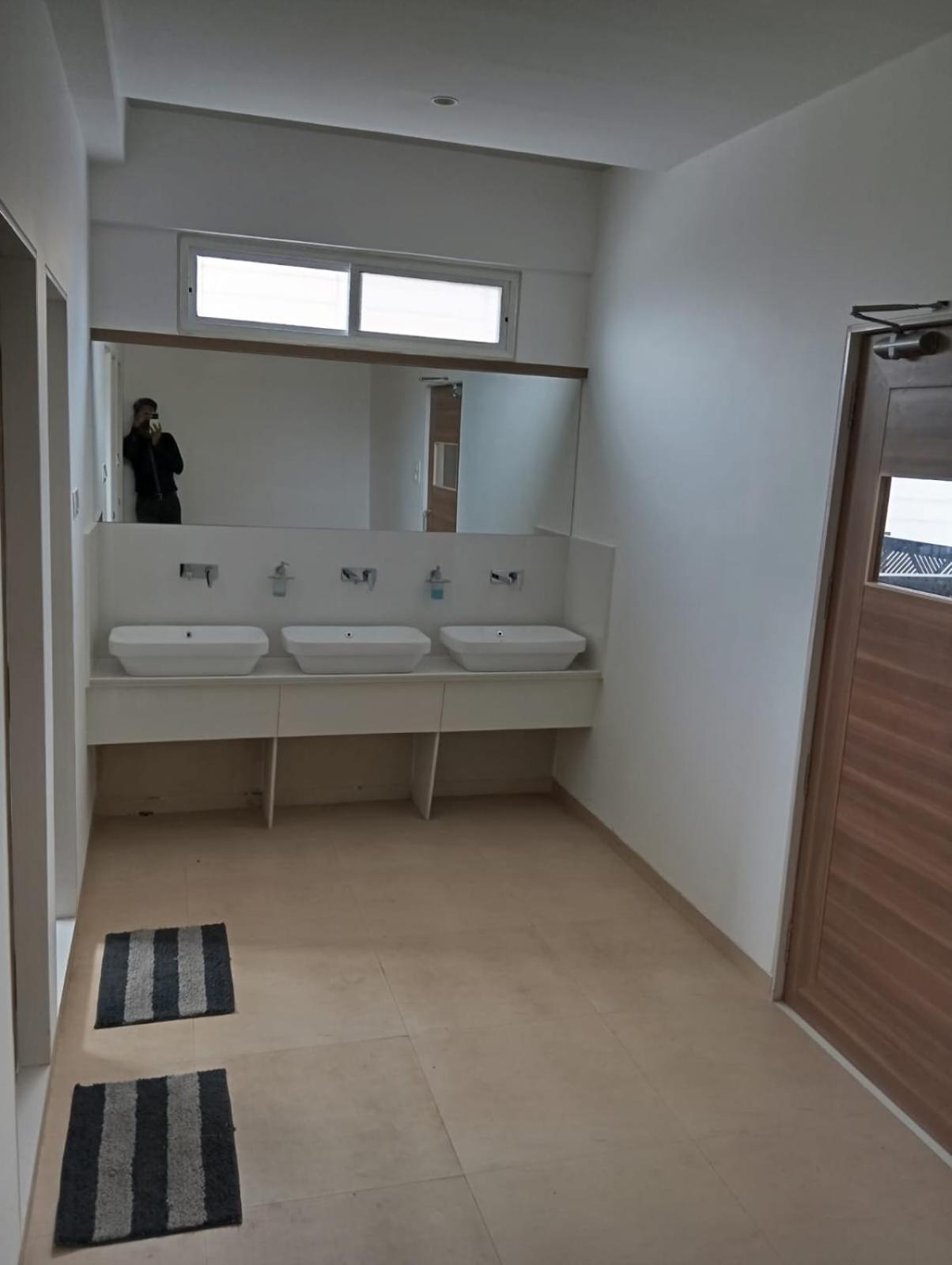 Hotel Veesons Executive Solapur Eksteriør bilde